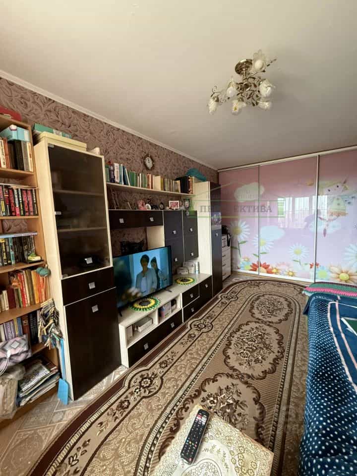 Россия, Приморский край, Артём, улица Ворошилова, 18, фото 15