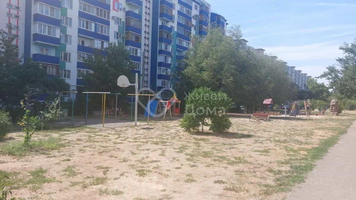 Россия, Волгоградская область, Волжский, улица имени Генерала Карбышева, 57, фото 19