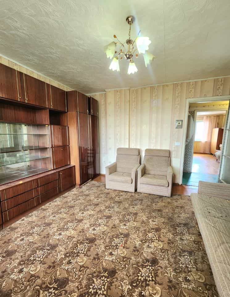 Россия, Свердловская область, Каменск-Уральский, улица Калинина, 40, фото 2