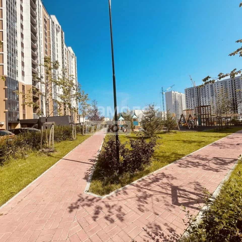 Россия, Челябинск, улица Маршала Чуйкова, 14, фото 2