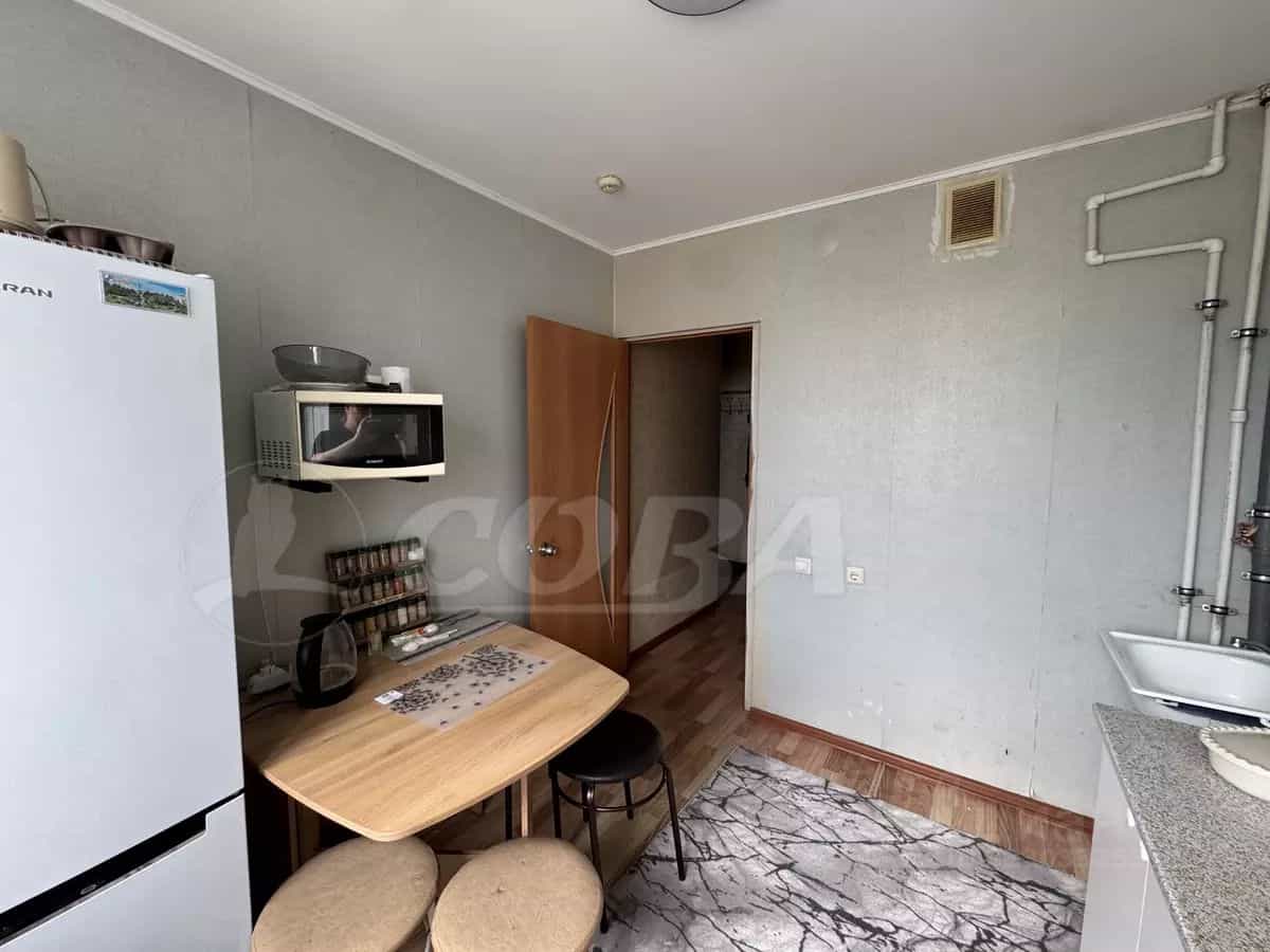 Россия, Тюмень, улица Пермякова, 83к2, фото 9