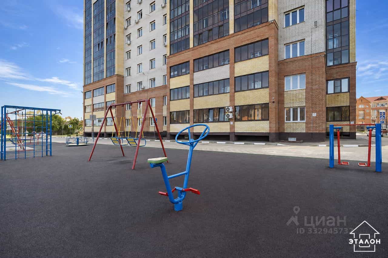 Россия, Омск, улица Гусарова, 48, фото 33