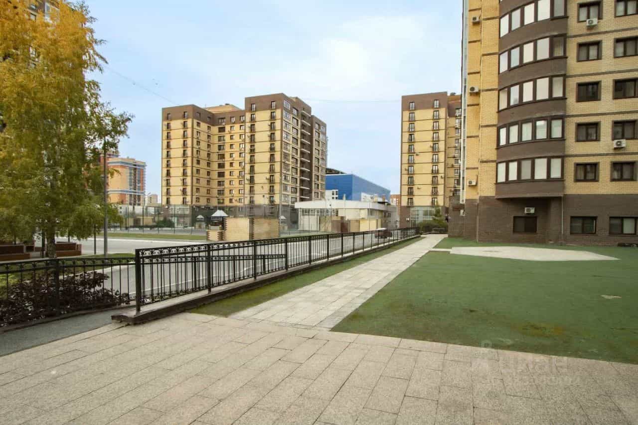 Россия, Тюмень, улица Максима Горького, 68, фото 48