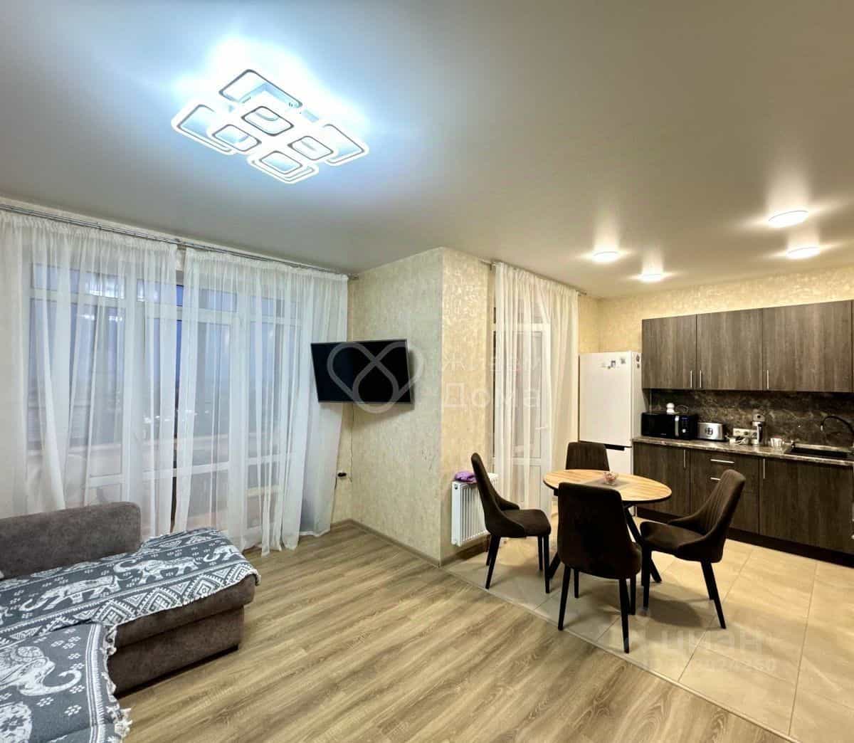 Россия, Волгоград, проспект Маршала Жукова, 110к2, фото 2