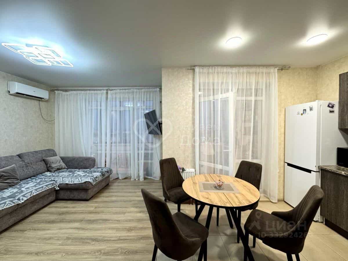 Россия, Волгоград, проспект Маршала Жукова, 110к2, фото 3