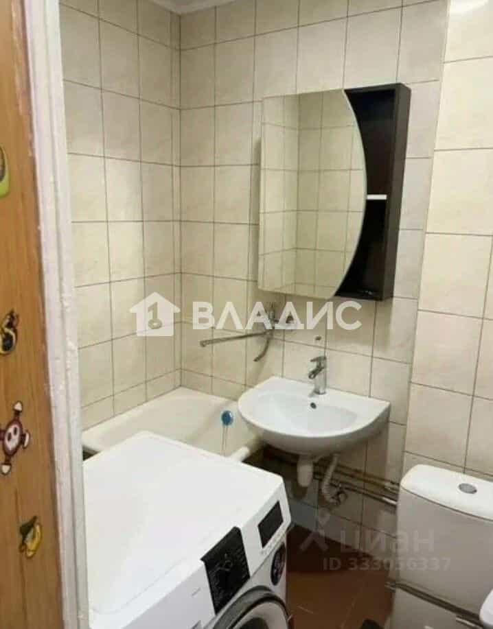 Россия, Калининград, улица Генерал-лейтенанта Озерова, 10, фото 8