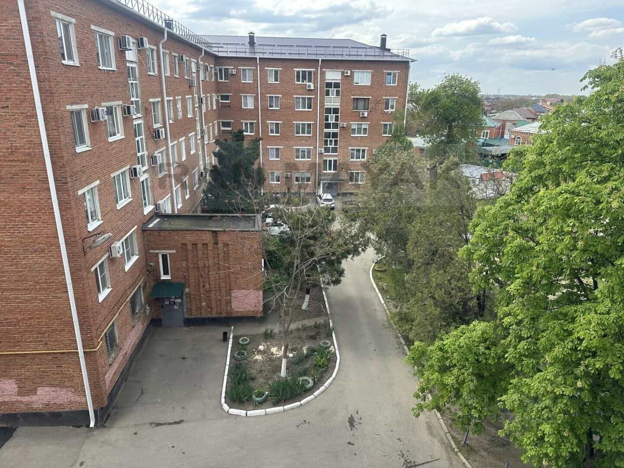 Россия, Республика Адыгея (Адыгея), Майкоп, улица 3-го Интернационала, 445, фото 15