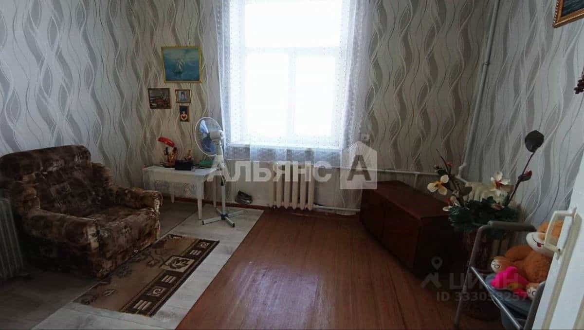 Россия, Ростовская область, Белокалитвинский район, посёлок городского типа Шолоховский, Спортивная улица, 6