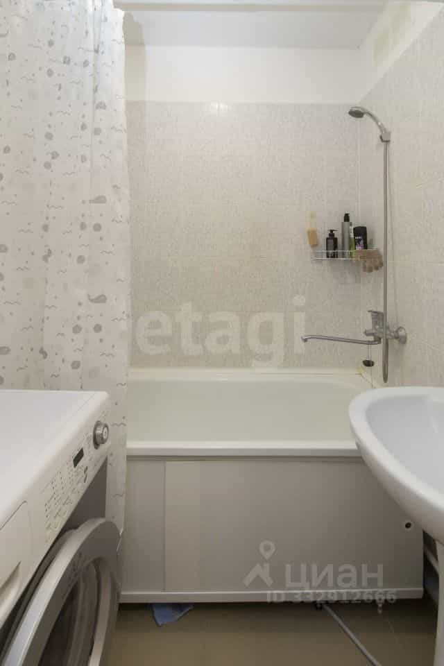 Россия, Тюмень, улица Республики, 204к13, фото 17