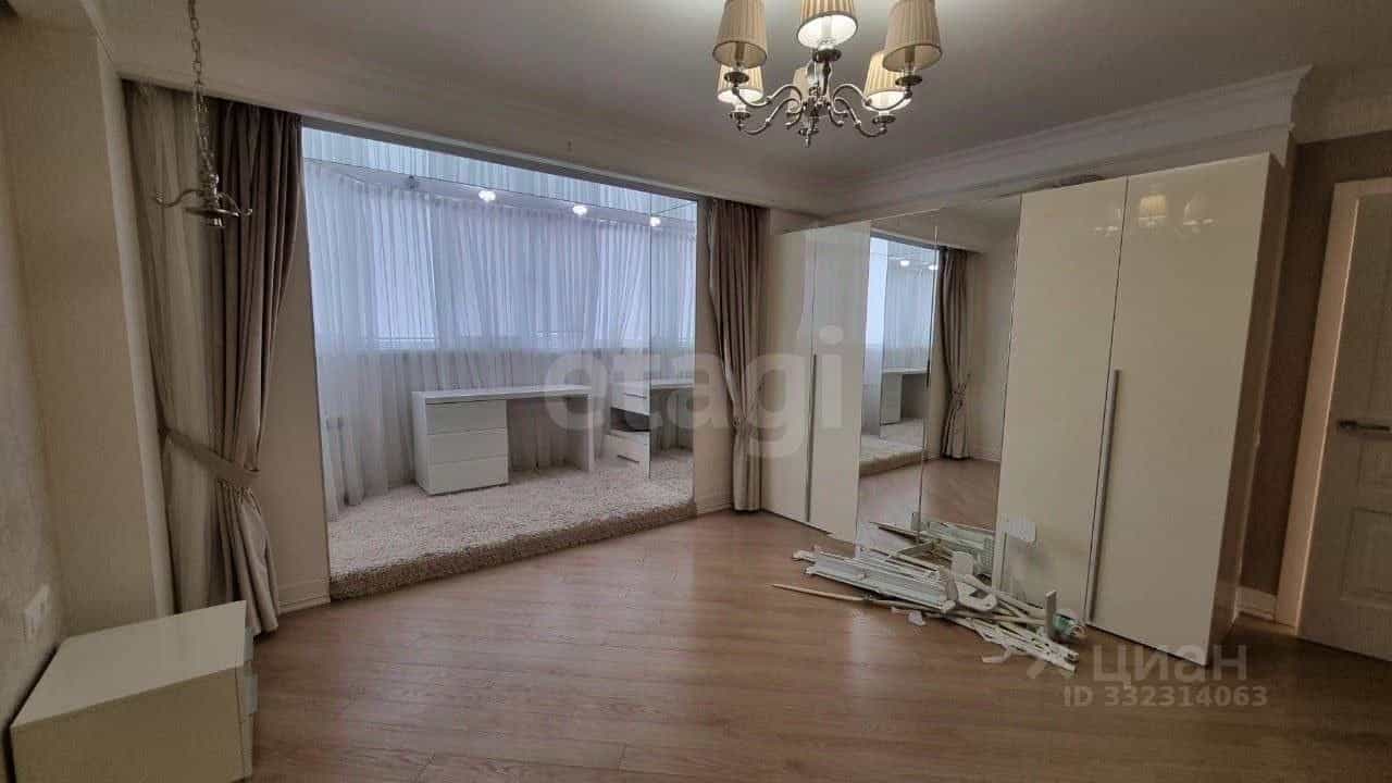 Россия, Воронеж, улица Перевёрткина, 1/8, фото 12