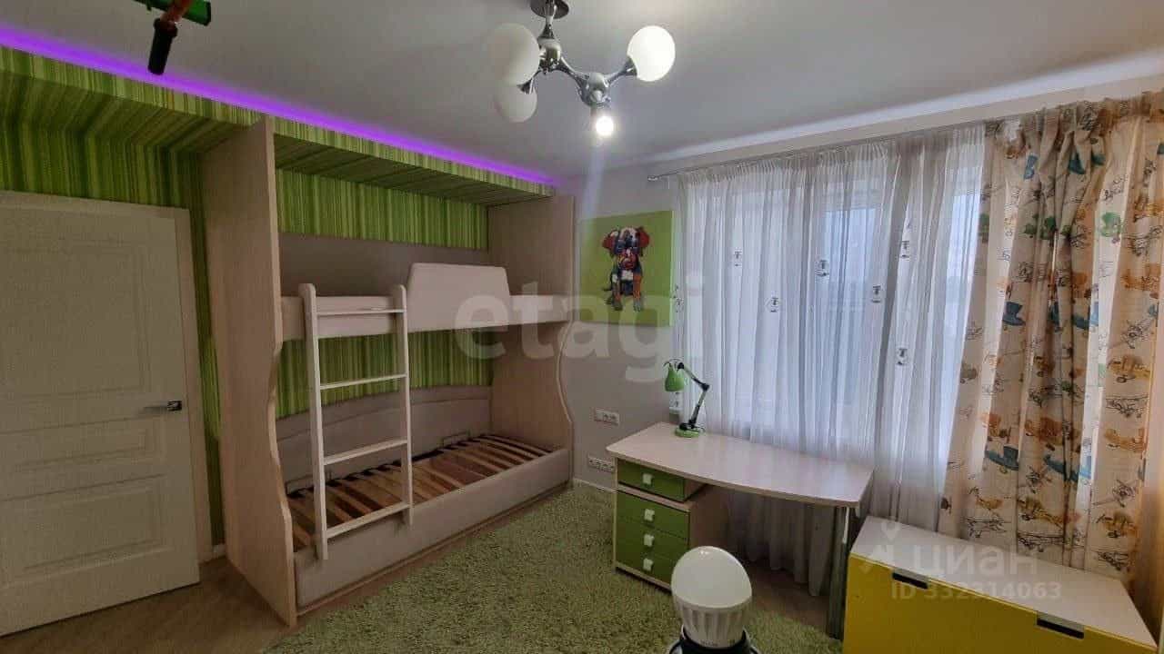 Россия, Воронеж, улица Перевёрткина, 1/8, фото 15