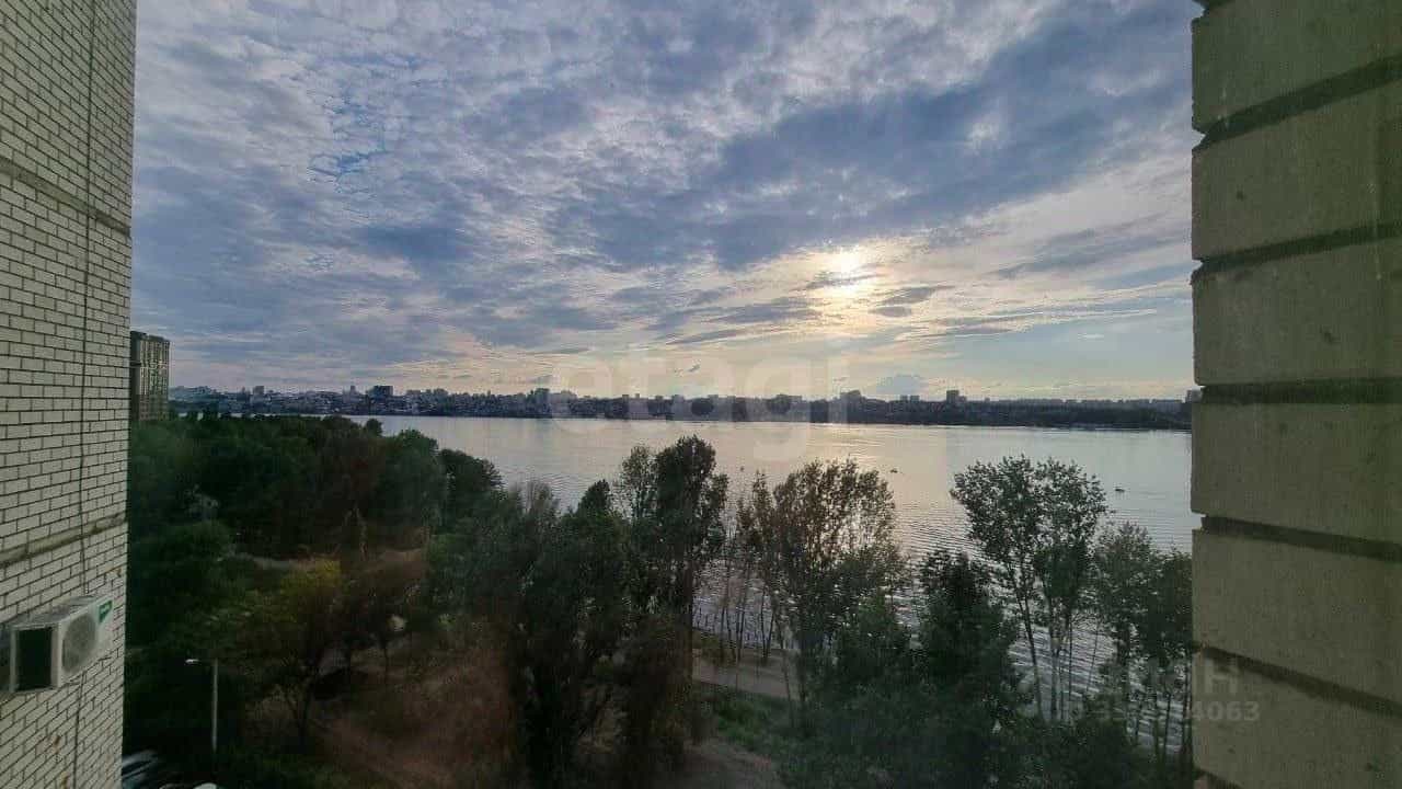 Россия, Воронеж, улица Перевёрткина, 1/8, фото 23
