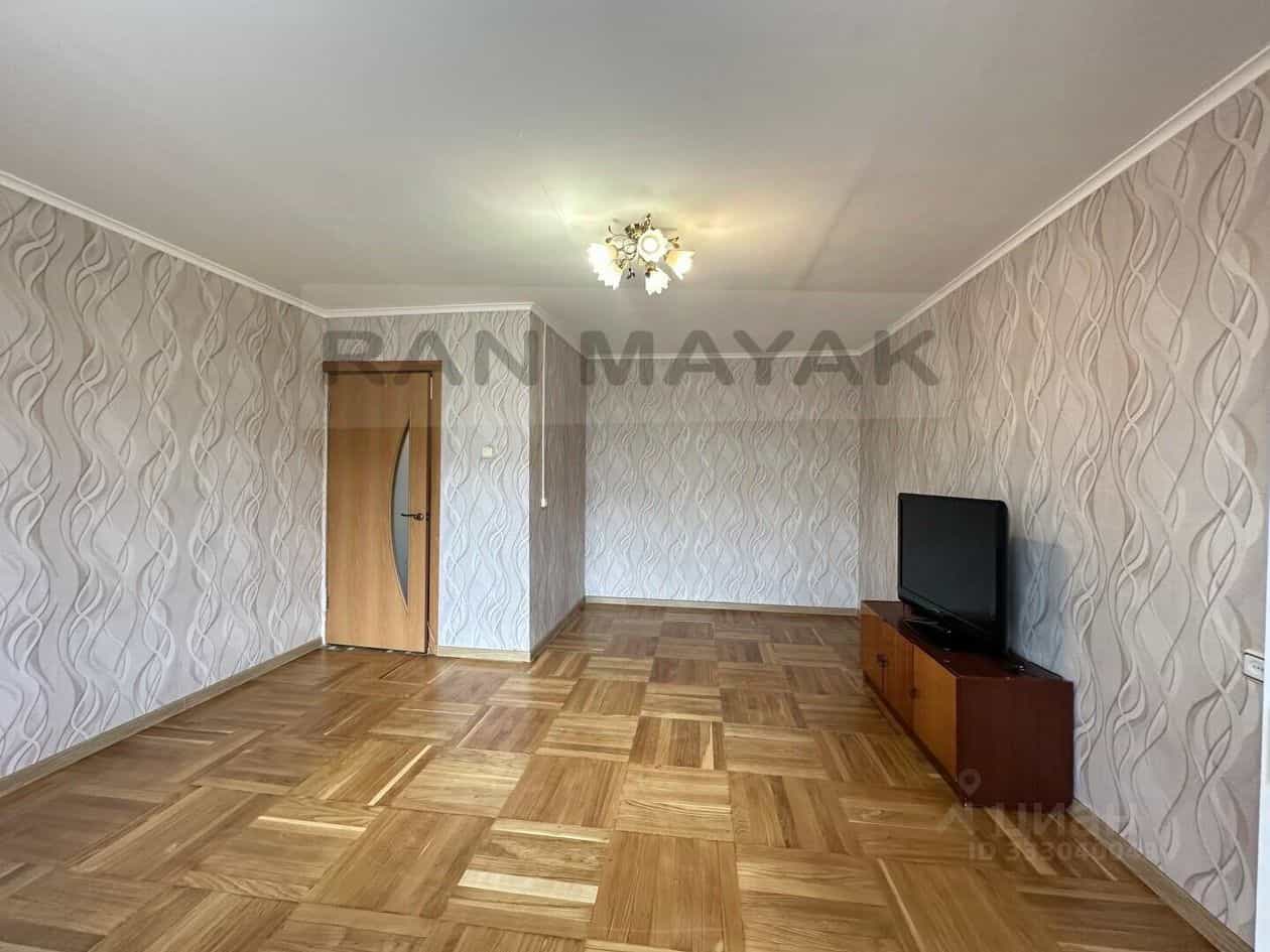 Россия, Республика Адыгея (Адыгея), Майкоп, улица 12 Марта, 130к2, фото 2