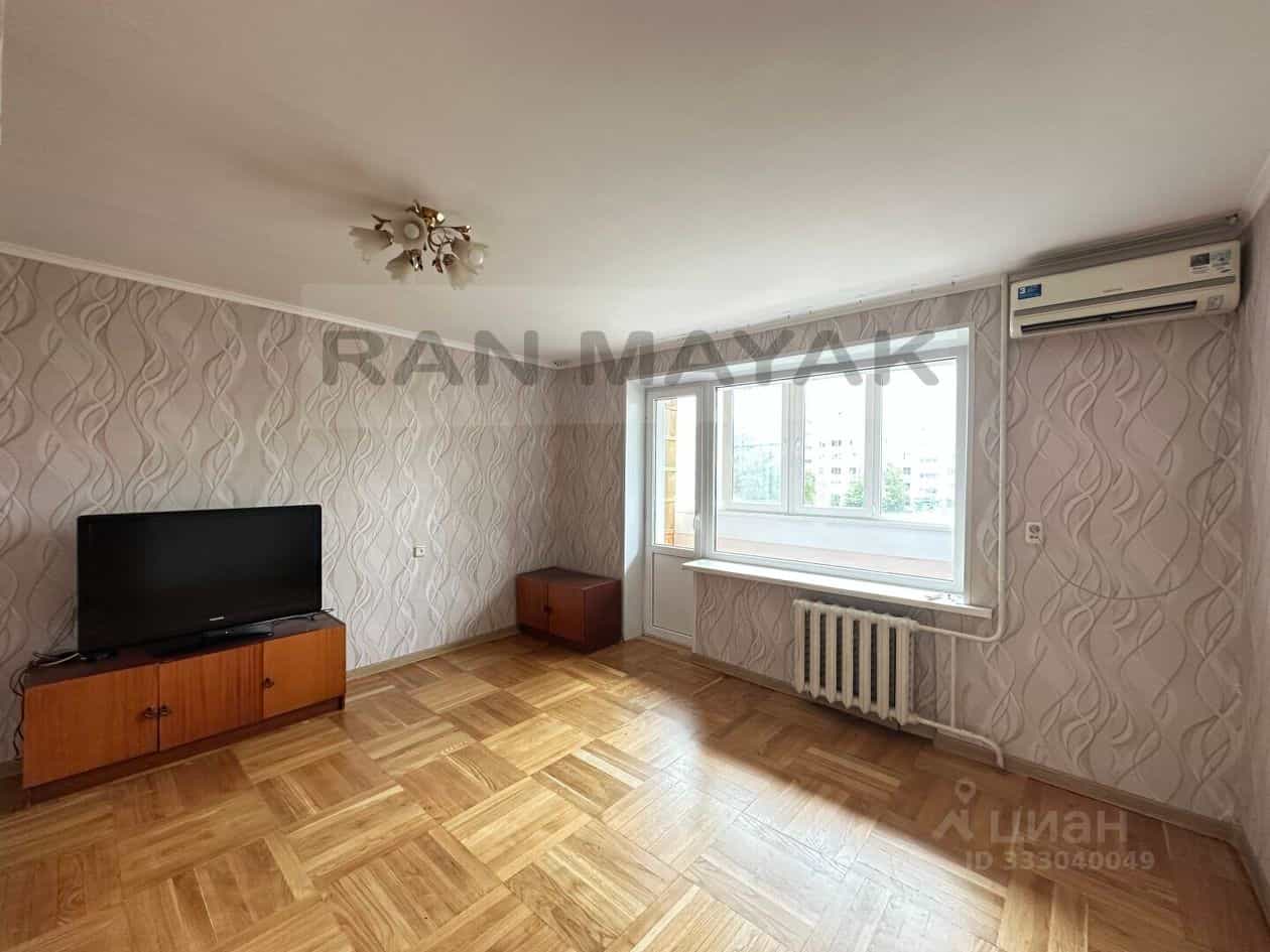 Россия, Республика Адыгея (Адыгея), Майкоп, улица 12 Марта, 130к2, фото 3