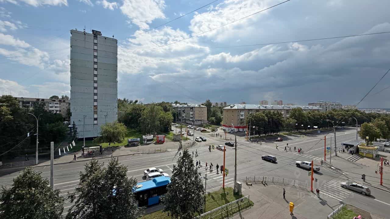 Россия, Кемерово, проспект Ленина, 66Б, фото 3