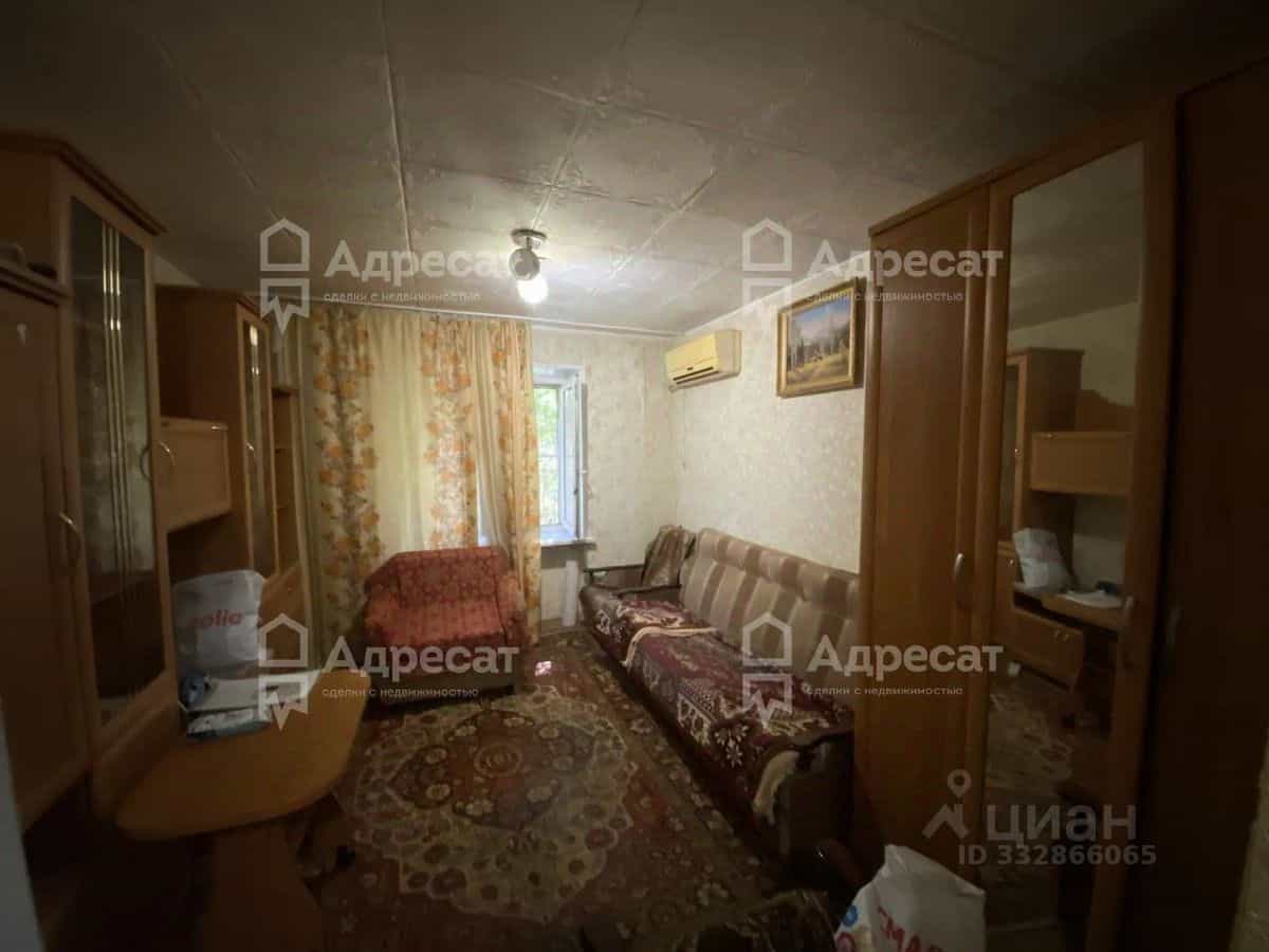 Россия, Волгоградская область, Волжский, улица имени Генерала Карбышева, 56, фото 2