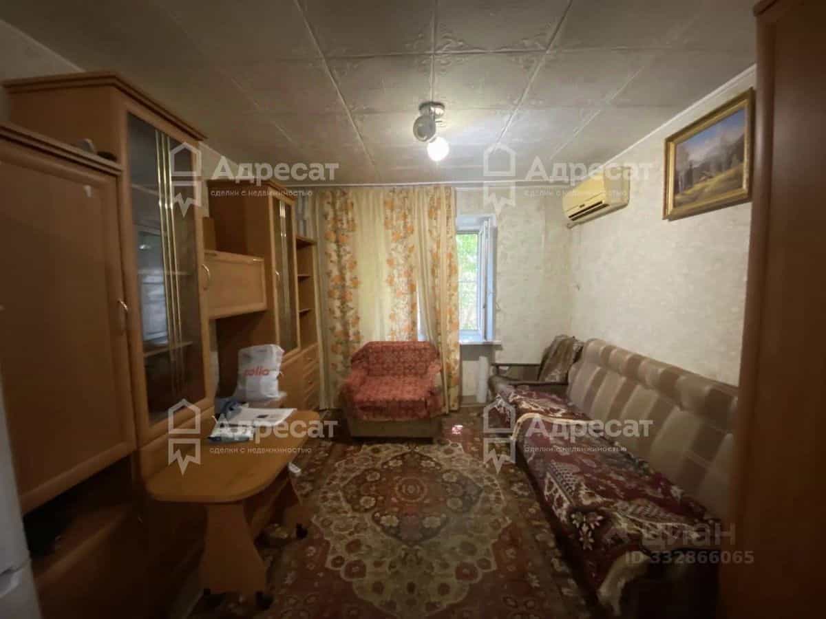 Россия, Волгоградская область, Волжский, улица имени Генерала Карбышева, 56, фото 3