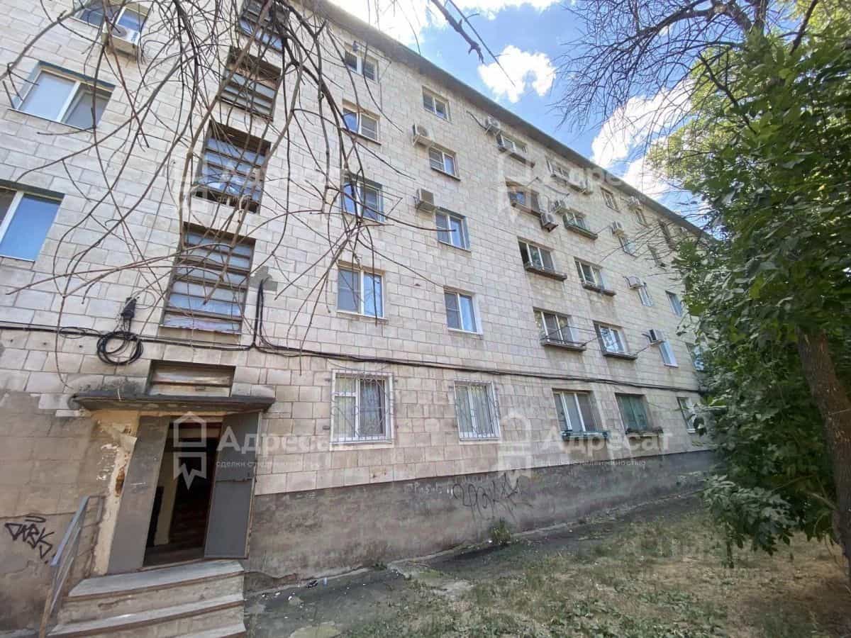 Россия, Волгоградская область, Волжский, улица имени Генерала Карбышева, 56, фото 8