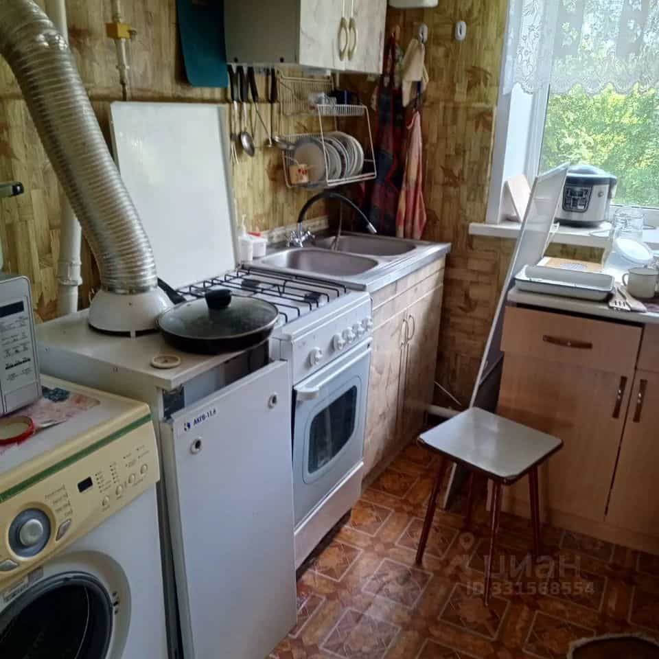 Россия, Пензенская область, Бековский район, посёлок Сахзавод, Совхозная улица, 2, фото 2