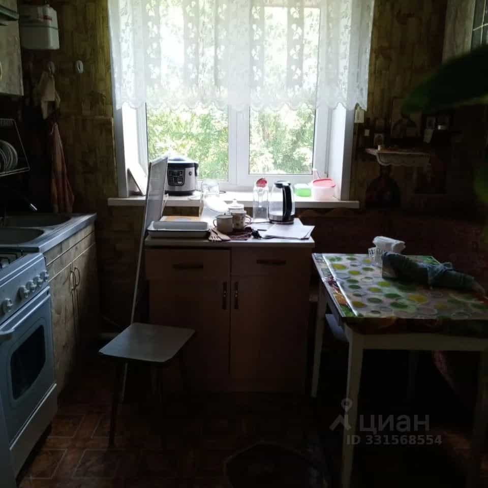 Россия, Пензенская область, Бековский район, посёлок Сахзавод, Совхозная улица, 2, фото 3