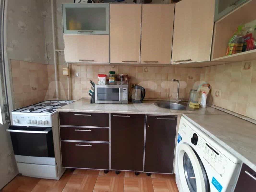 Россия, Омск, улица 75-й Гвардейской Бригады, 18Б, фото 9