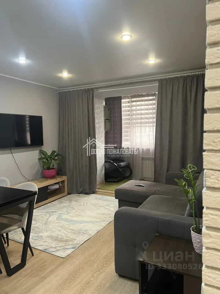 Россия, Республика Хакасия, Абакан, улица Луначарского, 28, фото 3