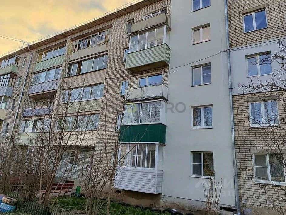 Россия, Ярославская область, Ростовский муниципальный округ, рабочий посёлок Семибратово, Советская улица, 50, фото 14