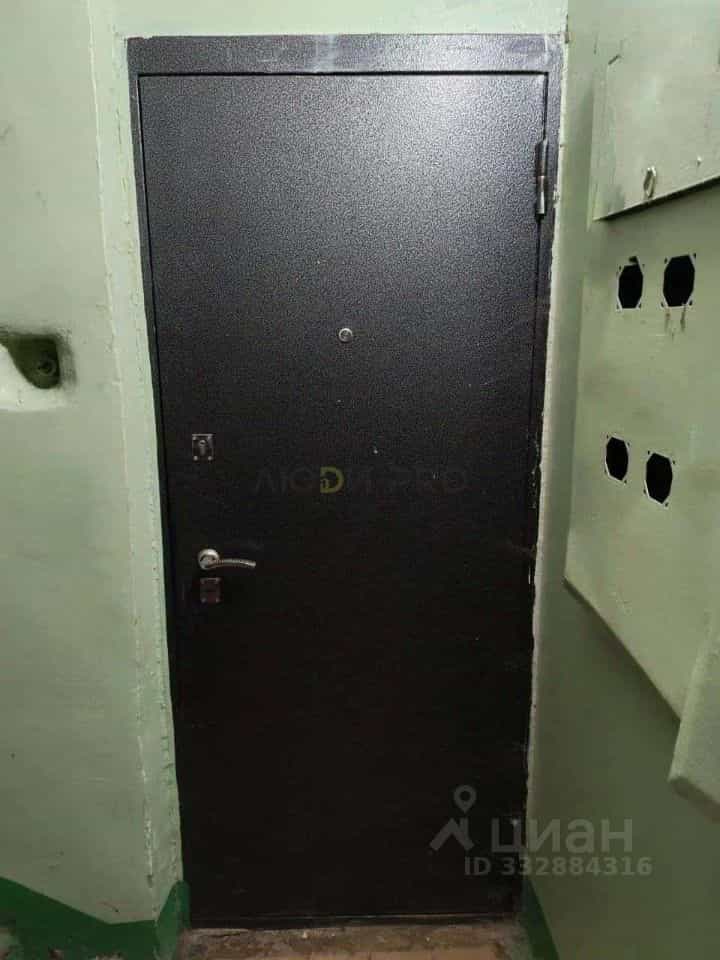 Россия, Республика Татарстан (Татарстан), Набережные Челны, 26-й комплекс, 18А, фото 3