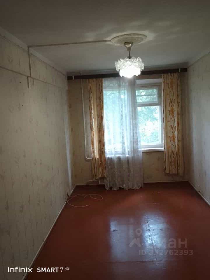 Россия, Саратовская область, Балаково, улица Факел Социализма, 33