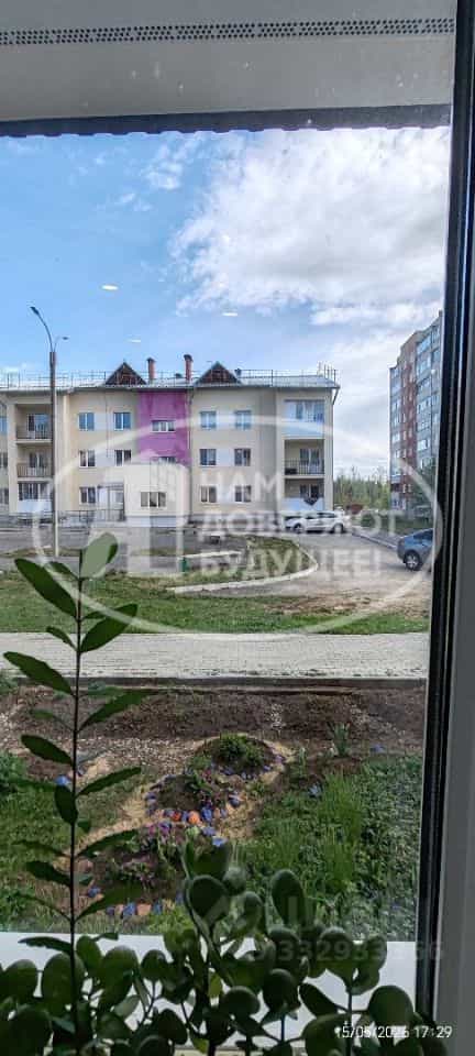 Россия, Пермский край, Губаха, проспект Ленина, 63, фото 9