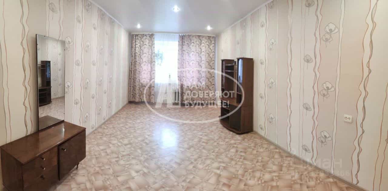 Россия, Пермский край, Губаха, проспект Ленина, 63, фото 11