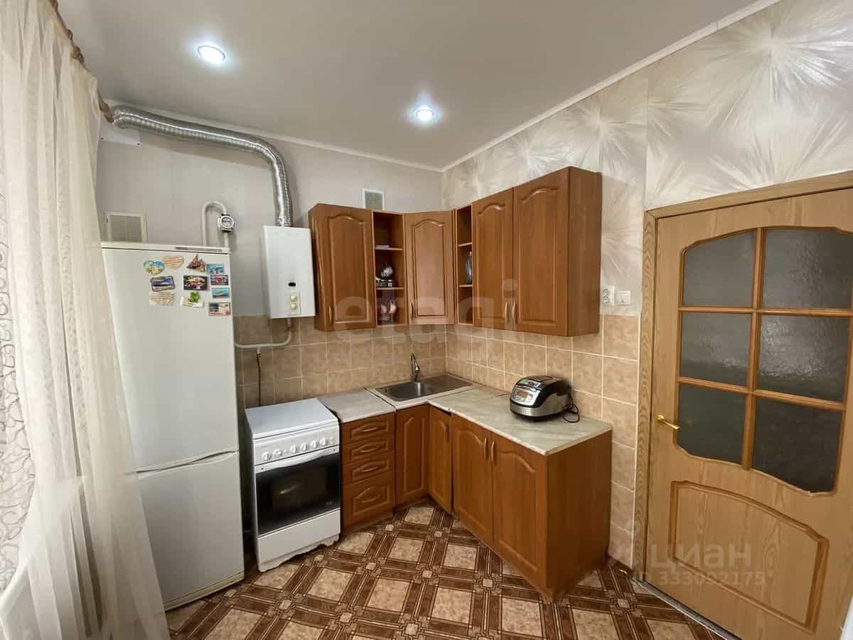 Россия, Оренбургская область, Орск, посёлок Никель, Казалинская улица, 13, фото 11