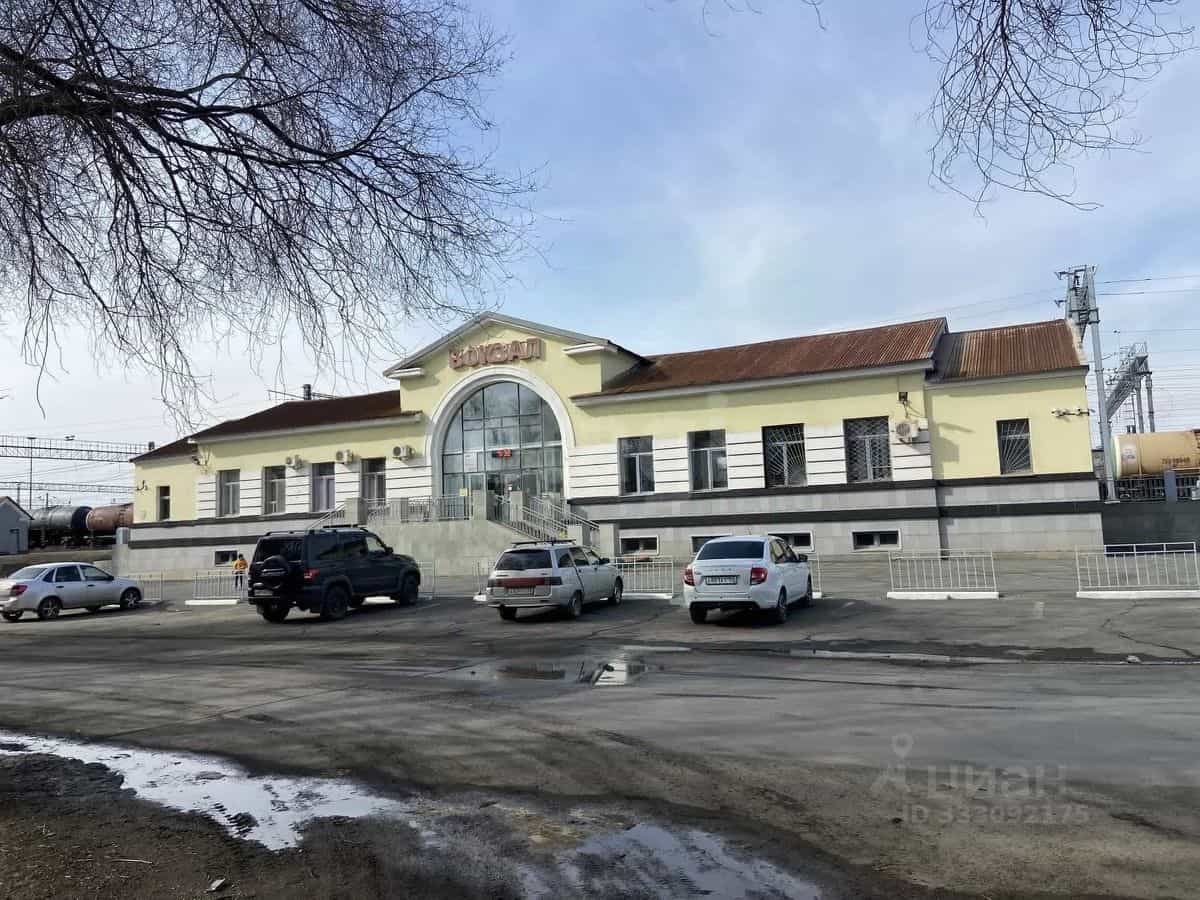 Россия, Оренбургская область, Орск, посёлок Никель, Казалинская улица, 13, фото 18