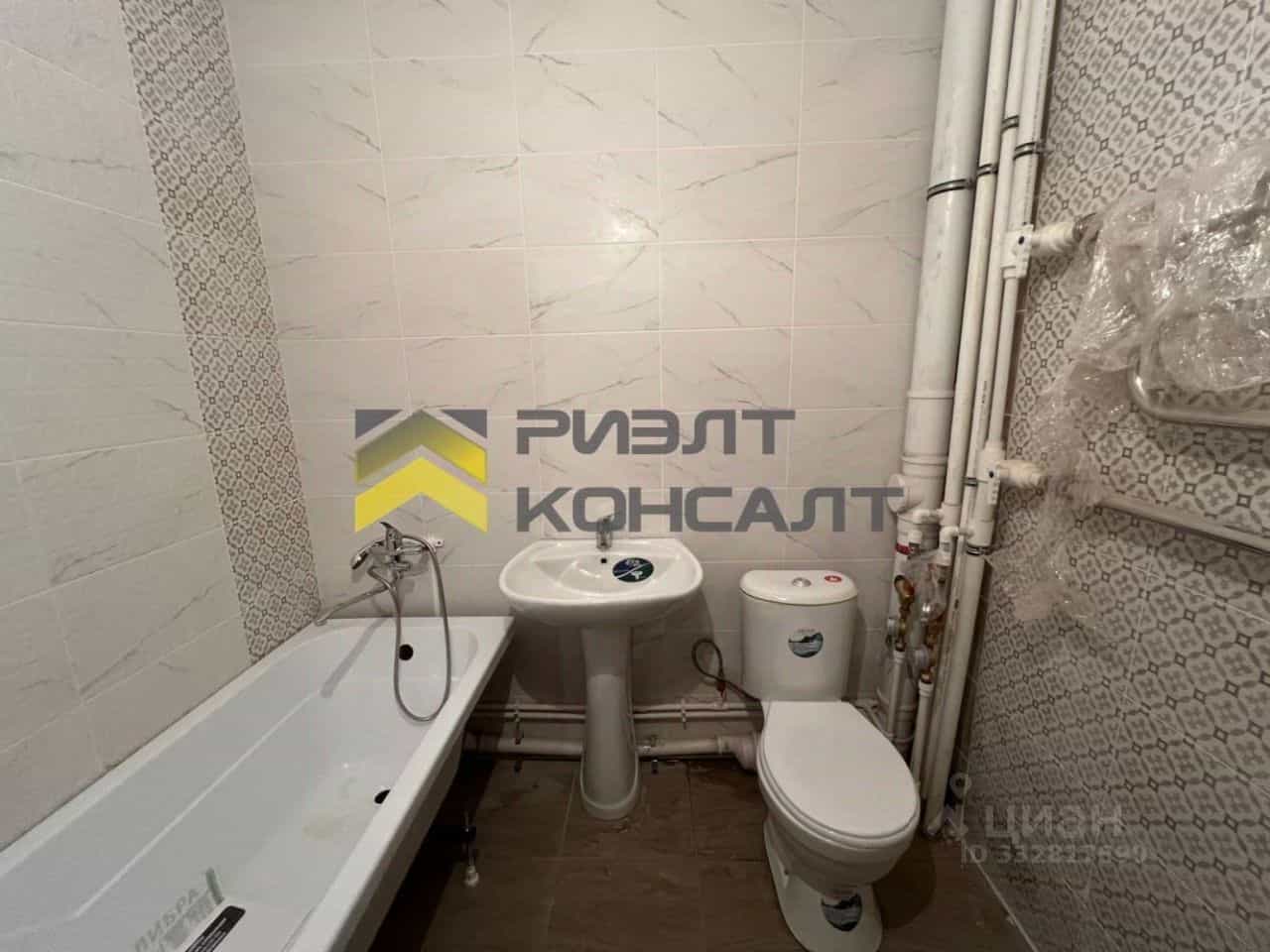 Россия, Омск, улица Дианова, 34А, фото 6