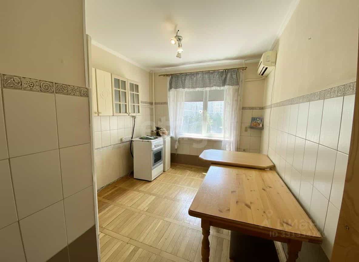 Россия, Республика Адыгея (Адыгея), Майкоп, улица 12 Марта, 150к3, фото 10