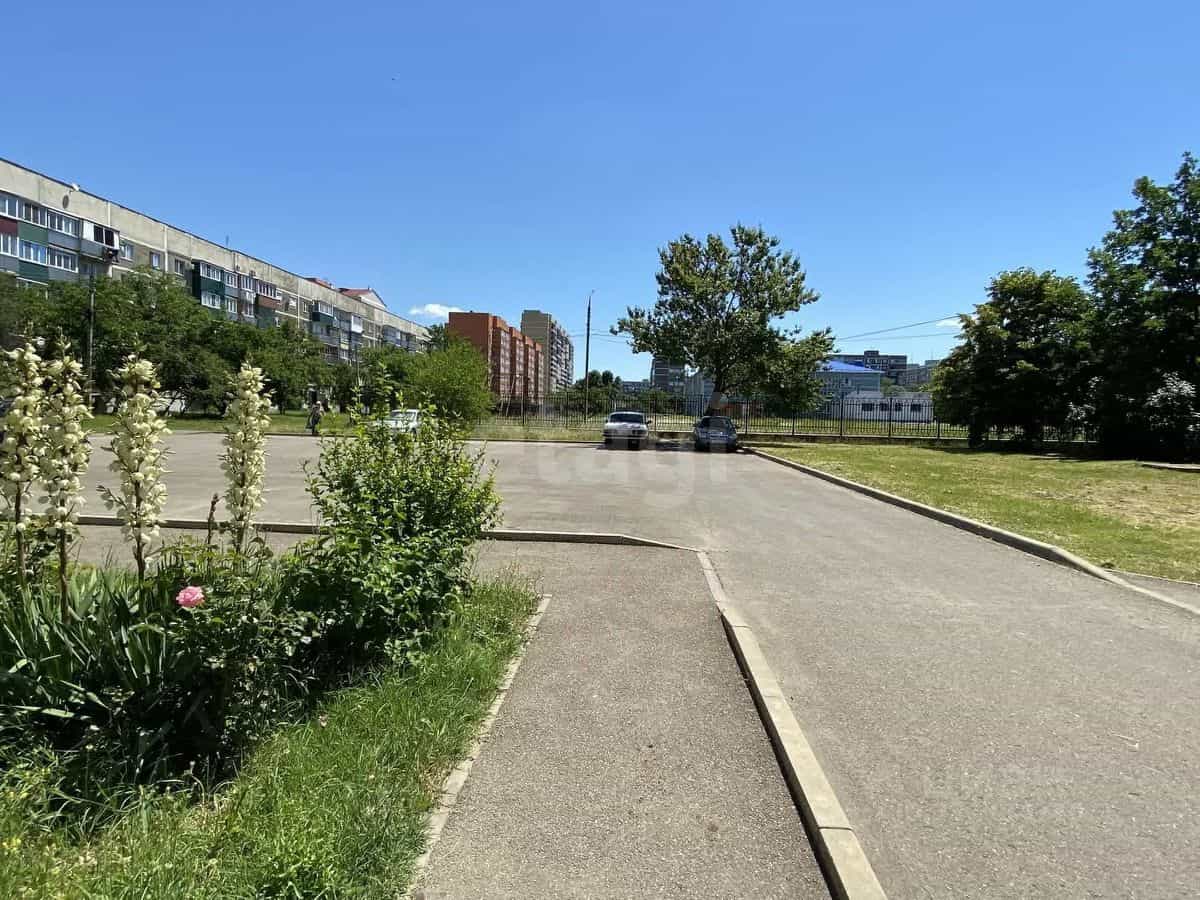 Россия, Республика Адыгея (Адыгея), Майкоп, улица 12 Марта, 150к3, фото 17