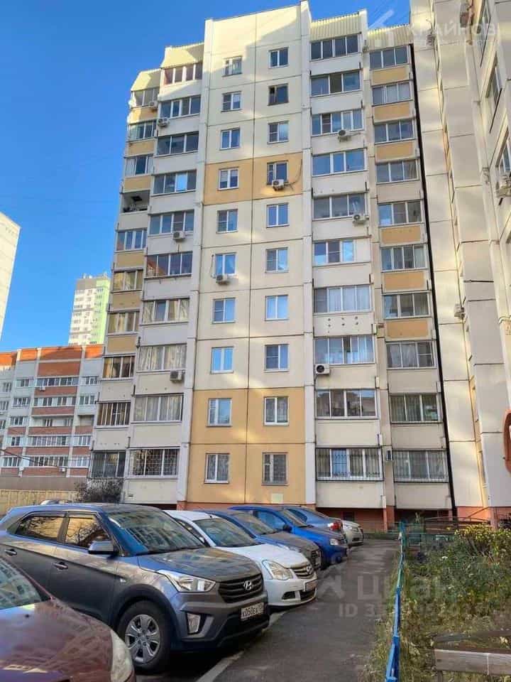 Россия, Воронеж, улица Антонова-Овсеенко, 33, фото 13