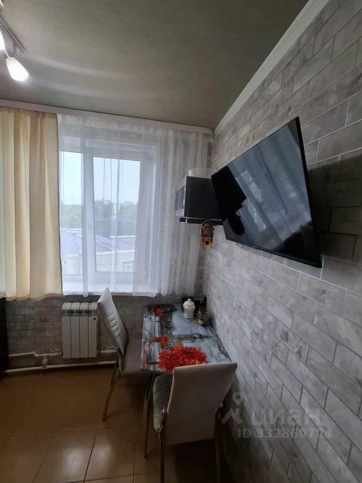 Россия, Орловская область, Мценск, 1-й микрорайон, 7А, фото 2