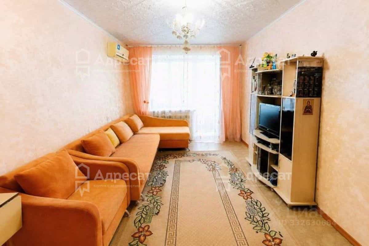 Россия, Волгоградская область, Волжский, проспект имени Ленина, 135, фото 4