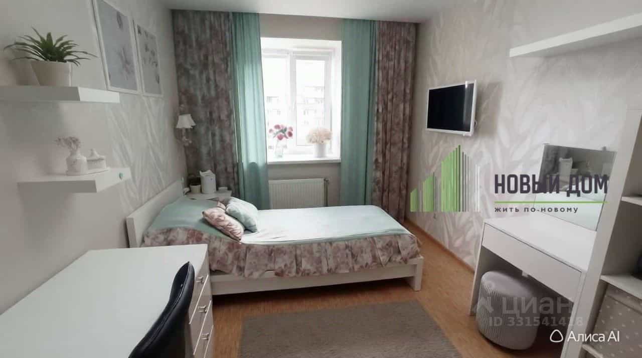 Россия, Великий Новгород, проспект Александра Корсунова, 42к2