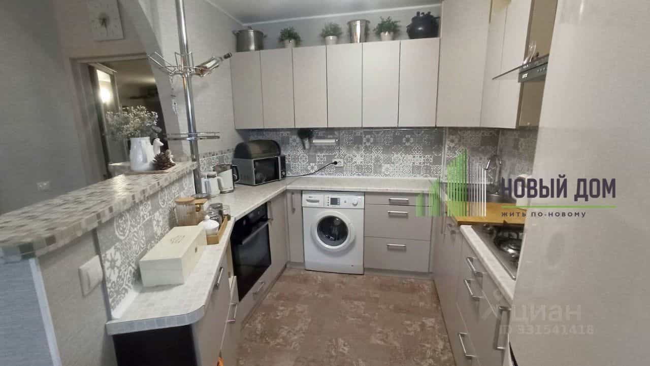 Россия, Великий Новгород, проспект Александра Корсунова, 42к2, фото 11