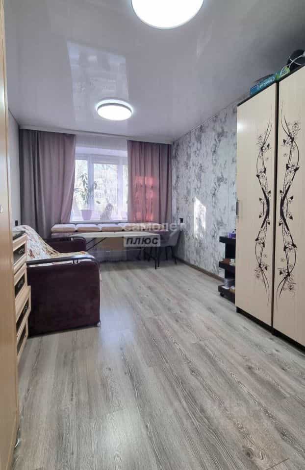 Россия, Республика Алтай, Майминский район, село Майма, улица Ленина, 32, фото 5