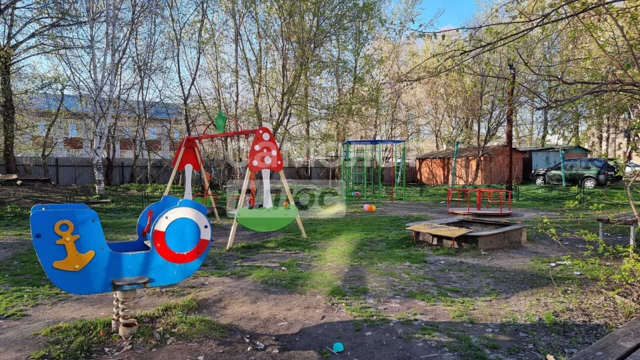 Россия, Республика Алтай, Майминский район, село Майма, улица Ленина, 32, фото 11