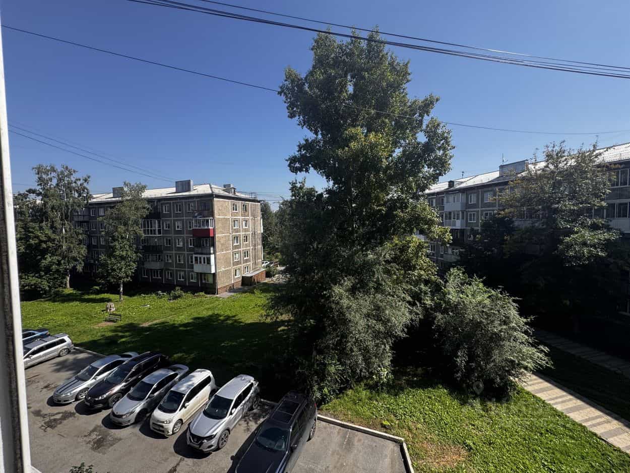 Россия, Кемеровская область — Кузбасс, Новокузнецк, улица Кузнецова, 15, фото 9