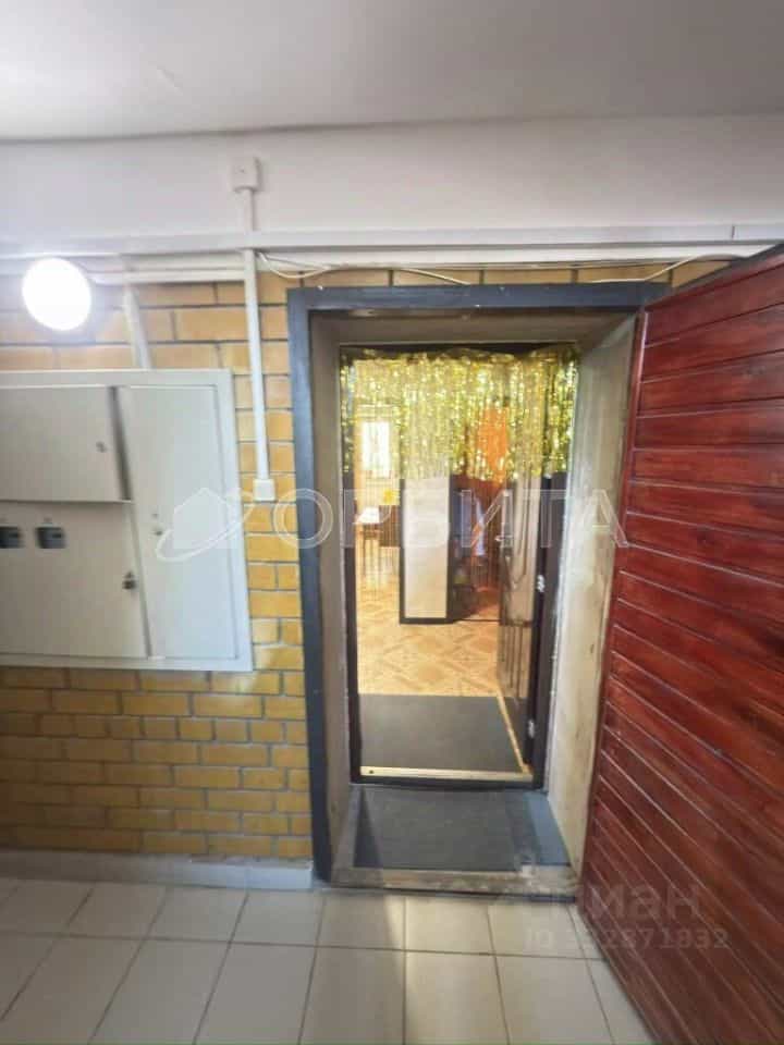 Россия, Тюмень, микрорайон Войновка, улица Энергостроителей, 18, фото 7
