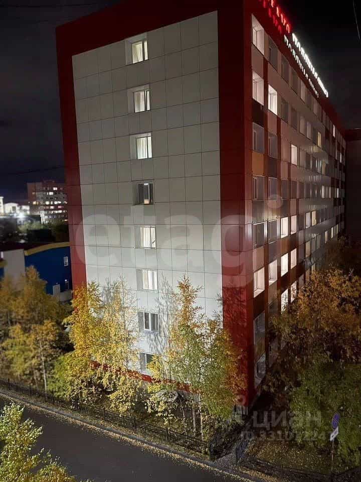 Россия, Ямало-Ненецкий автономный округ, Новый Уренгой, район Южная Жилая Часть, 2-й микрорайон, Интернациональная улица, 1Б, фото 25