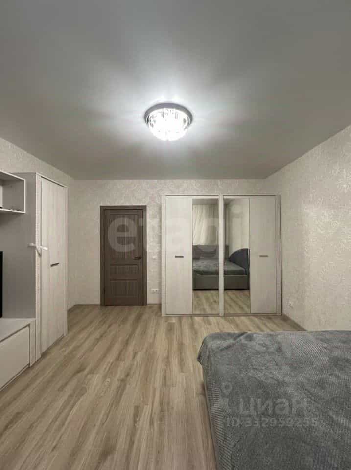 Россия, Калининград, улица Виктора Денисова, 18, фото 9