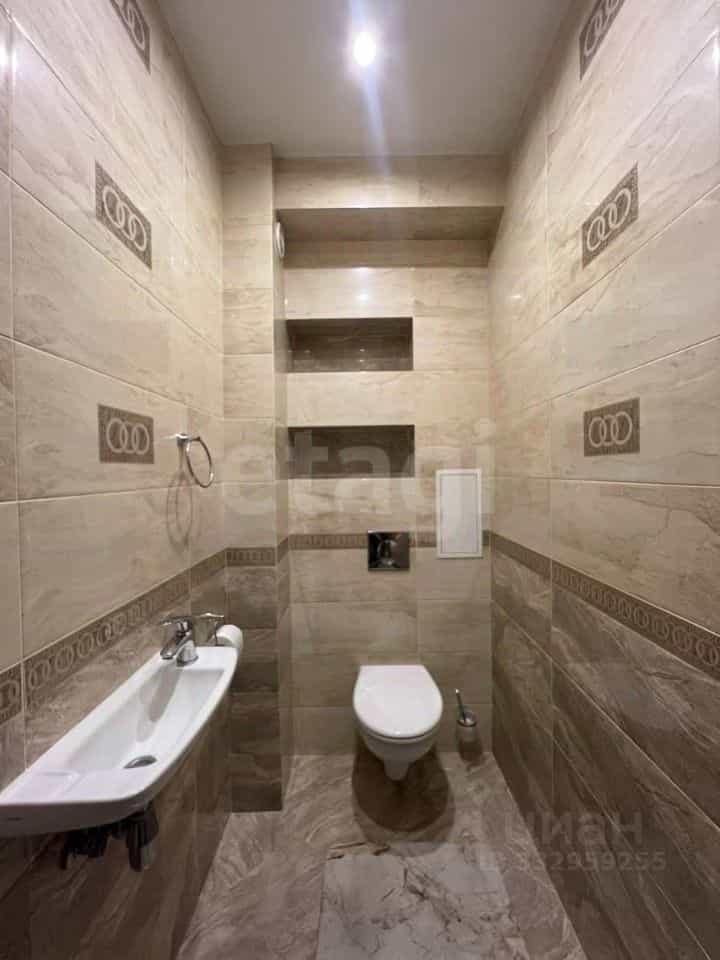 Россия, Калининград, улица Виктора Денисова, 18, фото 15