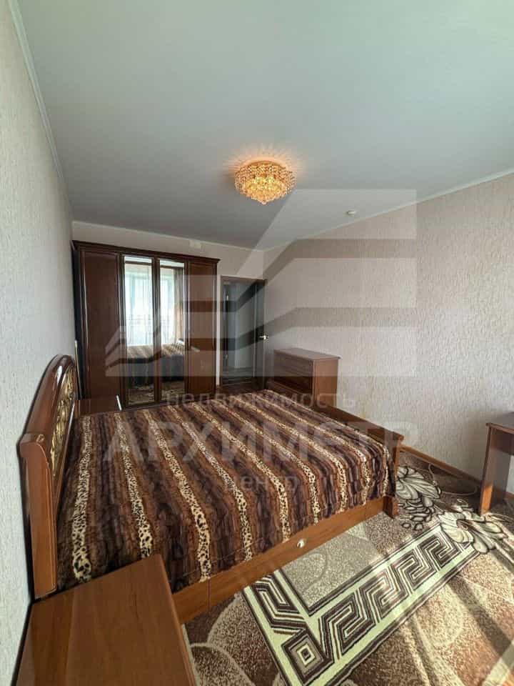 Россия, Курск, проспект Вячеслава Клыкова, 66, фото 11