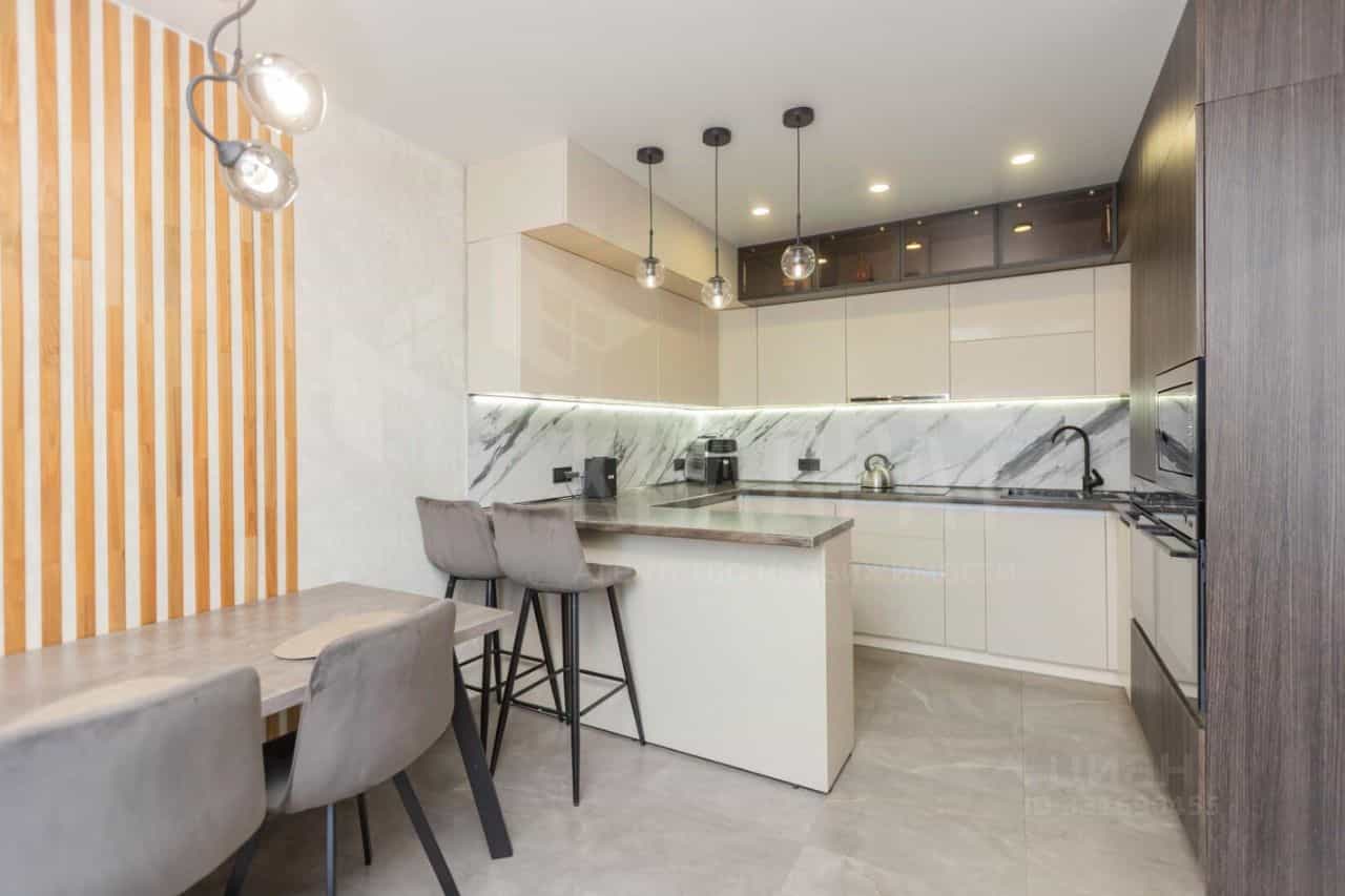 Россия, Оренбург, улица Братьев Хусаиновых, 4/1, фото 9